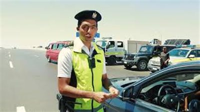 إرشادات القيادة الآمنة لقائدي السيارات خلال السفر أيام عيد الأضحى (فيديو)