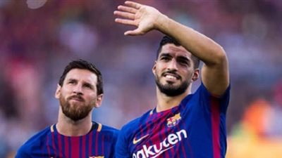 ميسي وسواريز يقودان هجوم برشلونة أمام ألافيس بالدوري الإسباني
