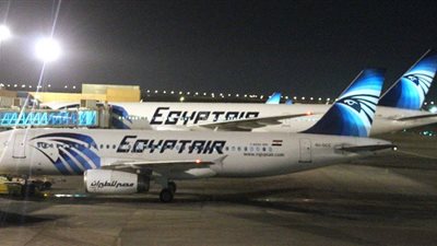 «مصر للطيران» تنقل 18 ألف راكبا على متن 121 رحلة خلال 24 ساعة