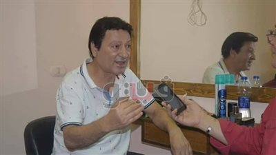 محمد الحلو يكشف كواليس «تلاميذ فيس بوك» على مسرح البالون