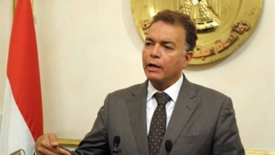 «النقل» تقر تخفيضات رسوم الموانئ المصرية