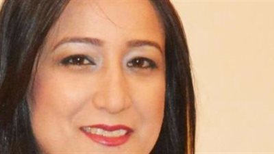 «علياء هيـكل» تمثل مصر بمهرجان الأيام العربية للقصيد الذهبي