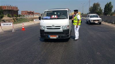 حملات رادار وكشف عن المخدرات على الطرق للحد من الحوادث (صور)