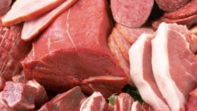 سكرتير عام محافظة الأقصر يشرف على توزيع طن لحوم مجانا