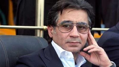 القلق يبدو على وجه «عز» أثناء نظر الطعن على استبعاده من الانتخابات