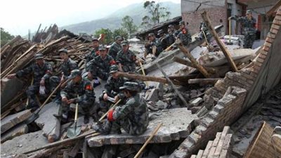 ارتفاع ضحايا زلزال سيتشوان إلى 203 وإصابة عشرات الآلاف