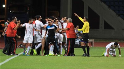 حصاد الجولة الرابعة للدوري..الأهلي يخسر أمام الرجاء.. وتعادل بطعم الهزيمة للزمالك أمام الداخلية.. رباعية إنبي في شباك الاتحاد الأبرز.. وموقعة الطلائع وسموحة الأشرس..25 هدفًا في الأسبوع الرابع