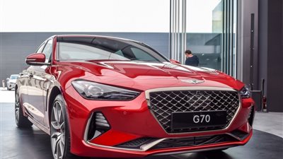 رسميا.. جينسيس تكشف الستار عن سيارتها الرياضية g70