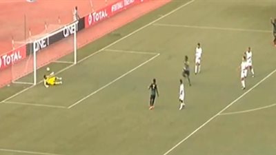 فيتا كلوب يفوز بثنائية على الرجاء المغربي بالكونفدرالية (فيديو)