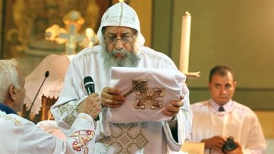 فخرى والبدوى وسفير مالطا يعزون البابا تواضروس فى ضحايا «الخصوص»