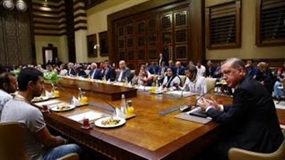 بالفيديو.. «أردوغان» يستقبل عمالًا أتراك اختطفتهم ميلشيا شيعية بالعراق