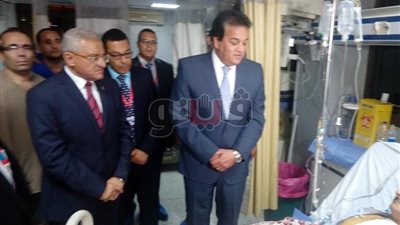 بالفيديو والصور.. تفاصيل زيارة وزير التعليم العالي للمنيا.. «عبدالغفار» يفتتح منشآت طبية بتكلفة 408 ملايين جنيه.. يؤكد: المستشفى الجامعي من أفضل المنشآت في مصر.. ويدعو رجال الأعمال لدعم وحدة