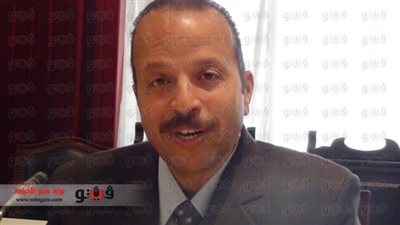 «عرفات» يحمل قطاع البترول مسئولية «اختناقات الوقود»