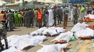 أداء صلاة الغائب على أرواح شهداء «منى» في مسجد عبد الرحيم القنائي