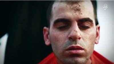 بالفيديو والصور.. «داعش» يذبح 10 أكراد أثناء تلاوتهم القرآن