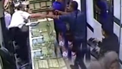 كشف غموض واقعة السطو على محل هواتف بالإسماعيلية