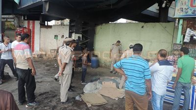 بالصور.. حملة لإزالة الإشغالات بمحيط محطة مترو شبرا الخيمة