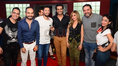 العرض الخاص لفيلم «الديزل» بحضور محمد رمضان وأسرته