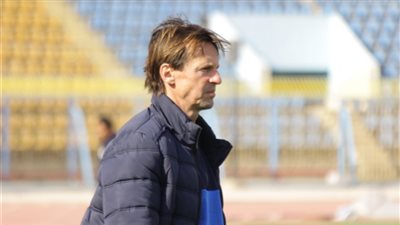 شتراكا: الفوز هدفنا في كل مباراة نخوضها بالدوري