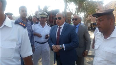 مدير أمن الجيزة يقود حملة مكبرة لضبط المرور بالوراق (صور)