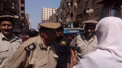 بالصور.. مدير أمن القليوبية يقود حملة إزالات بشبر الخيمة