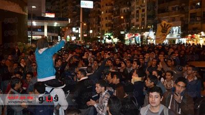 مسيرة لأنصار 