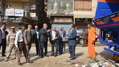 محافظ الجيزة يتفقد نظافة الشوارع أول أيام العيد