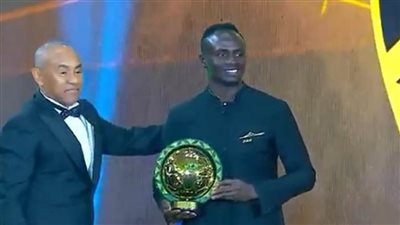 ساديو ماني: أهدي جائزة الأفضل في أفريقيا لأبناء قريتي والمصريين
