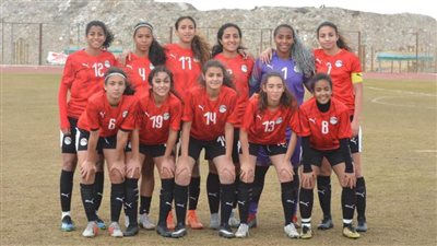 منتخب الكرة النسائية يهزم الطيران استعدادا للمغرب | صور