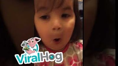 الحل المثالي لمنع طفلك من استخدام الهاتف (فيديو)