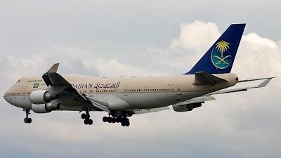 تأخر إقلاع طائرة الخطوط السعودية بالمطار بسبب عطل فني بالمحرك