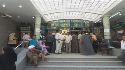 كاميرات أمنية لمراقبة محيط أفرع البنوك