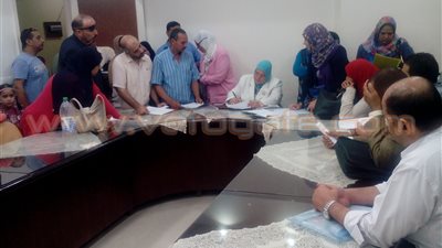 بالصور.. بثينة كشك تحل مشاكل أولياء الأمور