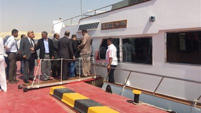 بالصور.. جولة بحرية لـ«محلية البرلمان» بقناة السويس الجديدة