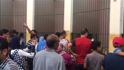 إقبال كثيف على حديقة الحيوان بالإسكندرية في ثانى أيام العيد (صور)