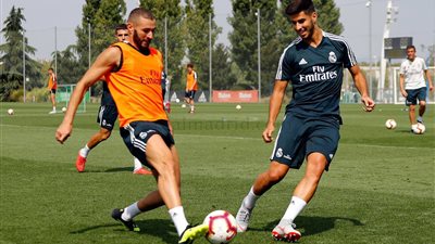 ريـال مدريد يبدأ الاستعداد لمواجهة جيرونا بالليجا (صور)