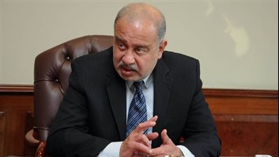 رئيس الوزراء يتابع ملف تطوير صناعة الدواء