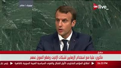 رئيس فرنسا: الشعب السوري عانى الكثير وعلينا حل الأزمة سياسيا