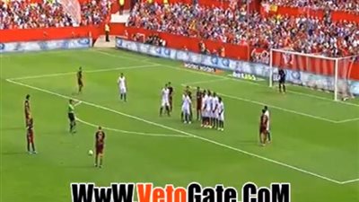 بالفيديو.. شاهد فرصة «نيمار» على خط المرمى أمام إشبيلية