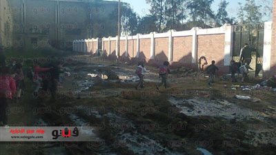 معاناة طلاب 