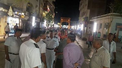 محافظ البحر الأحمر يتفقد ممشى شيري ويهنئ المواطنين بعيد الأضحى (صور)