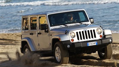 بالصور.. طرح سيارات جديدة بأجنحة «فيات كرايسلر» في أوتوماك فورميلا