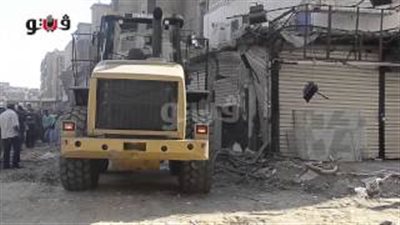 بالفيديو..حملة لإزالة الإشغالات بالحى العاشر برئاسة 