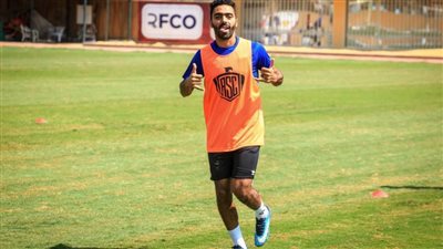 بعد غيابه عن رحلة زيمبابوي.. الشحات يواصل تدريباته التأهيلية في الأهلي