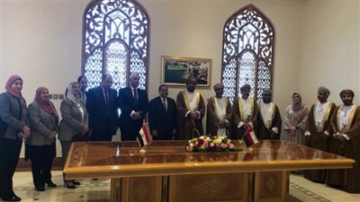 توقيع مذكرة تفاهم للتعاون في مجالات الإدارة والخدمة المدنية بين القاهرة ومسقط