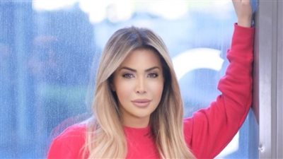 نوال الزغبي تتألق بالأحمر في أحدث ظهور