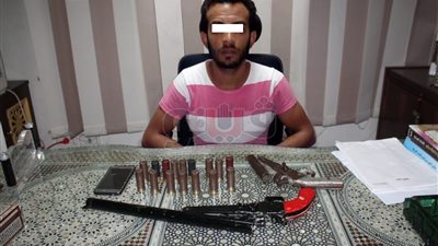 ضبط عاطل بحوزته أسلحة نارية في الشرابية