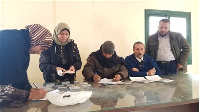 استخراج 180 بطاقة رقم قومي للسيدات بقرية تندة في المنيا