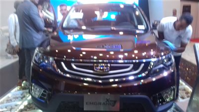 بالصور.. جيلي تزيح الستار عن أحدث سياراتها بمعرض أوتو ماك