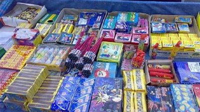 تحرير 20 محضرًا لبائعي الألعاب النارية بالشرقية